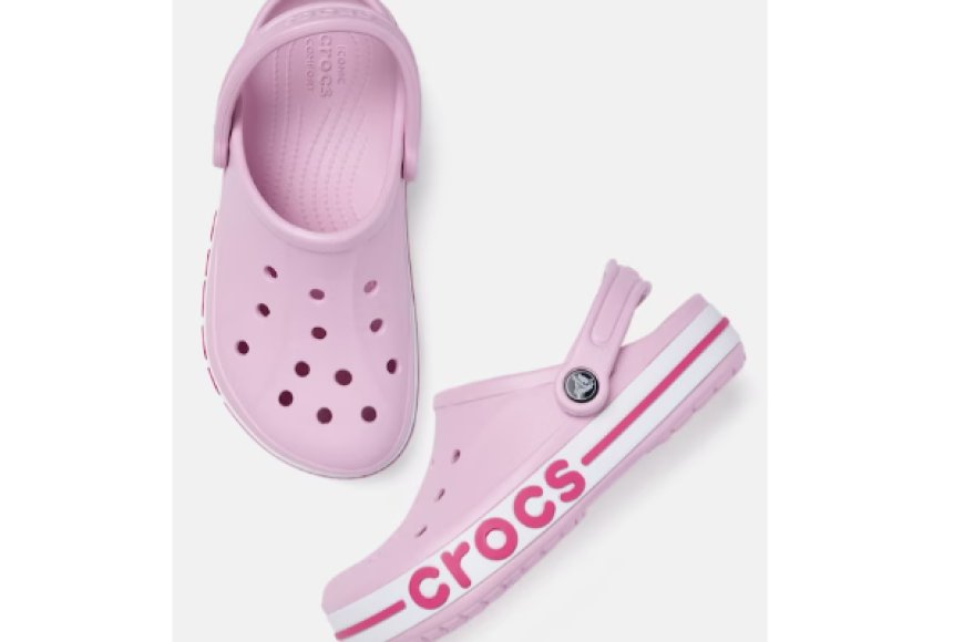 Minimum 20% off on Crocs Footwear