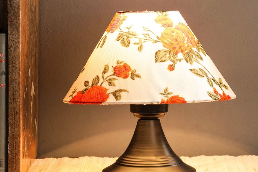 Fenerty Red Fabric Shade Night Lamp with Metal Base At just Rs. 299 [MRP 1649]