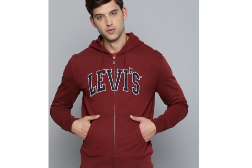 Minimum 20% off on Levi's Brand