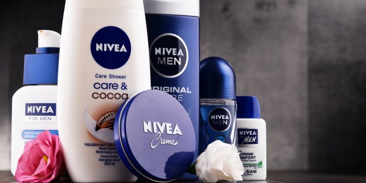 Get 30% off + Free Trinket Box on Rs. 449 on Nivea Products
