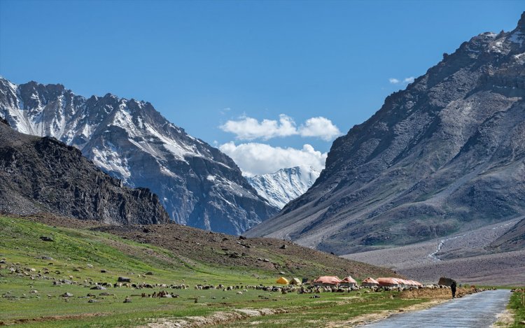 Beautiful Himachal - 5 Nights/ 6 Days Tour from Ex-Delhi At just Rs. 9495