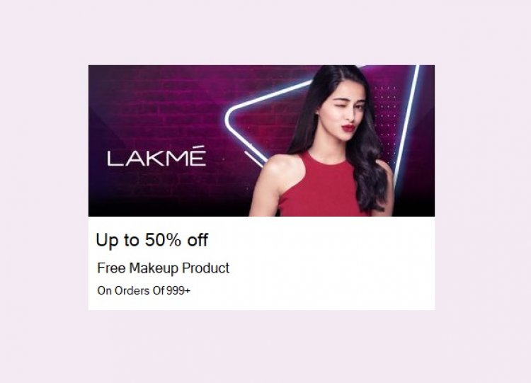 Up to 50% off + Free Makeup Product on Rs. 999+ on Lakme products