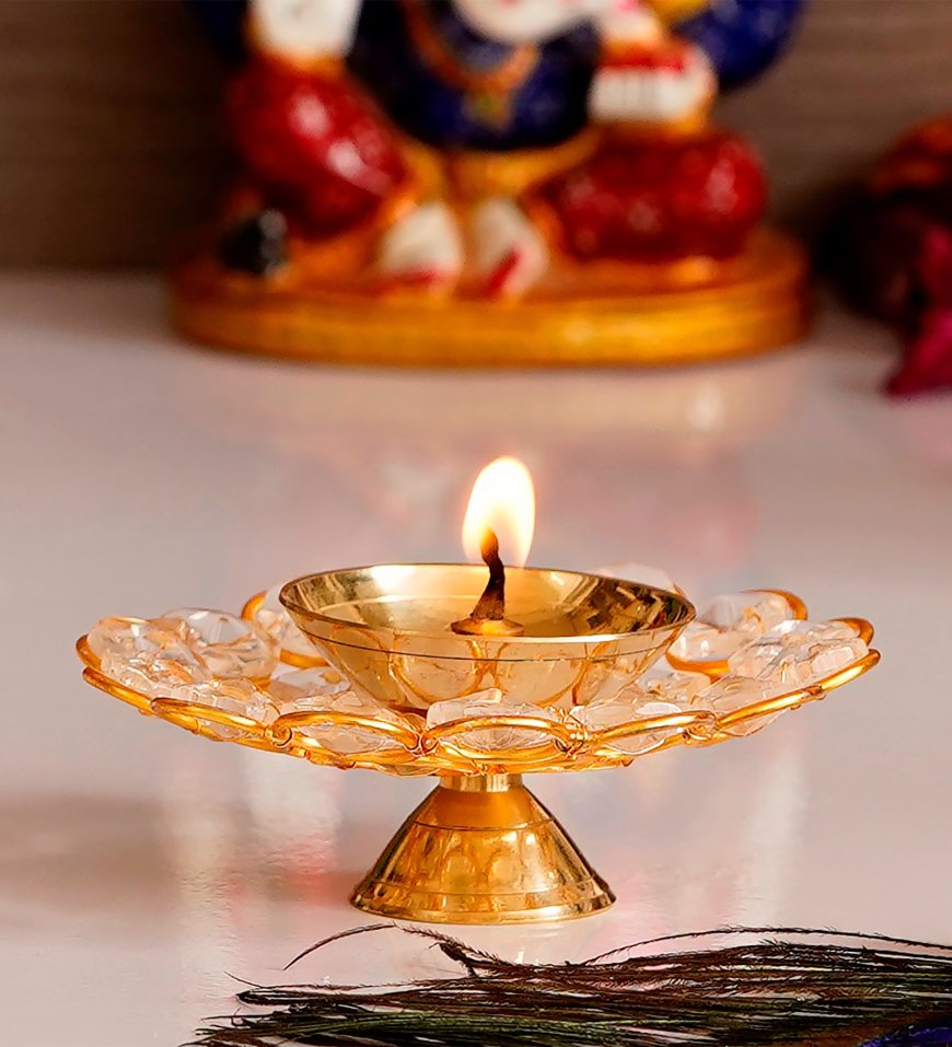 White & Gold Crystal Diya At just Rs. 99 [MRP 499]