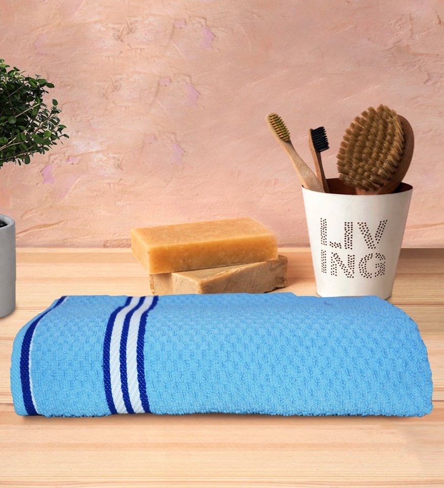 Blue 100% Cotton Patterned 400 GSM Bath Towel At just Rs. 179 [MRP 499]