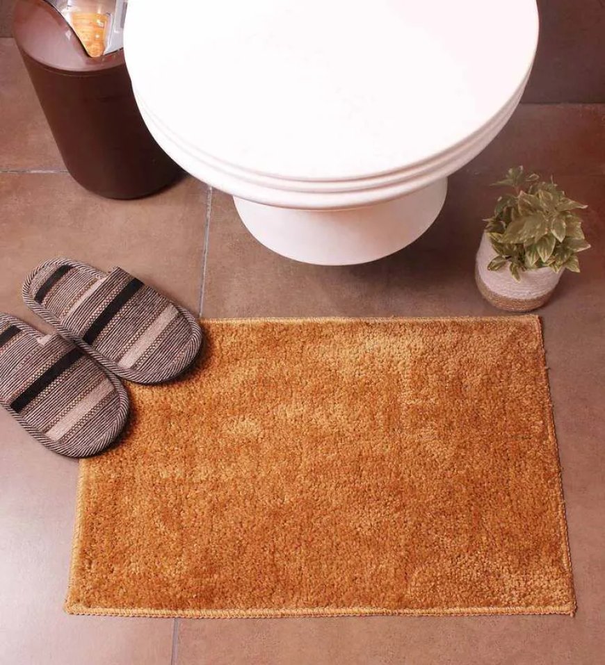 Gold Solid Microfibre 23x15 Inch AntiSkid Bath Mat At just Rs. 119 [MRP 418]