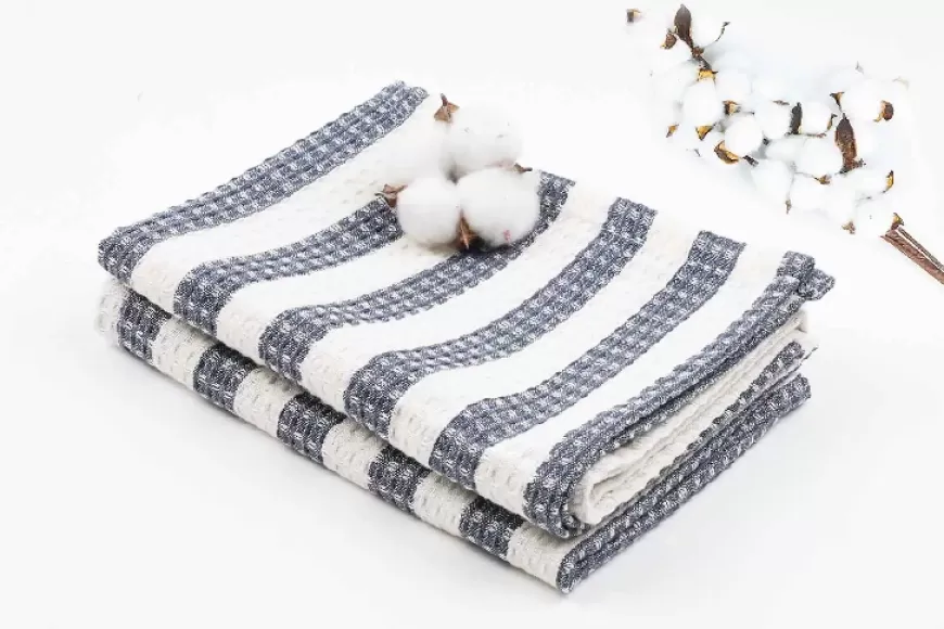 Blue Cotton Multipurpose 217 GSM Hand Towels (2 Pcs) At just Rs. 1 [MRP 499]