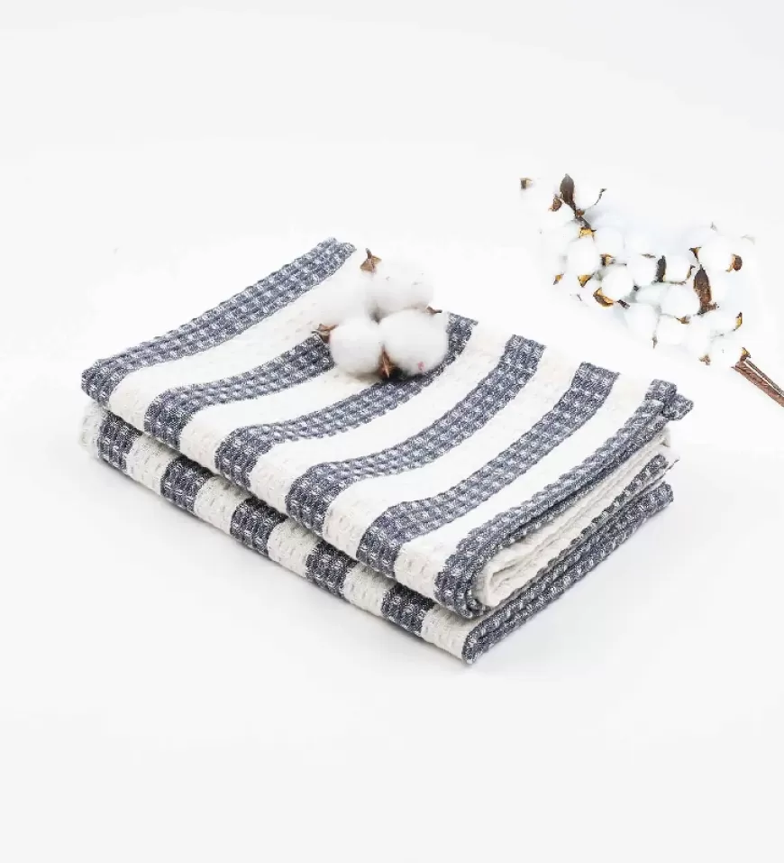 Blue Cotton Multipurpose 217 GSM Hand Towels (2 Pcs) At just Rs. 1 [MRP 499]