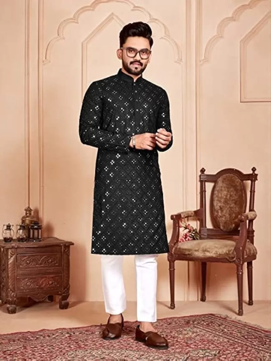 Up to 80% Off on Men's Kurtas at Myntra