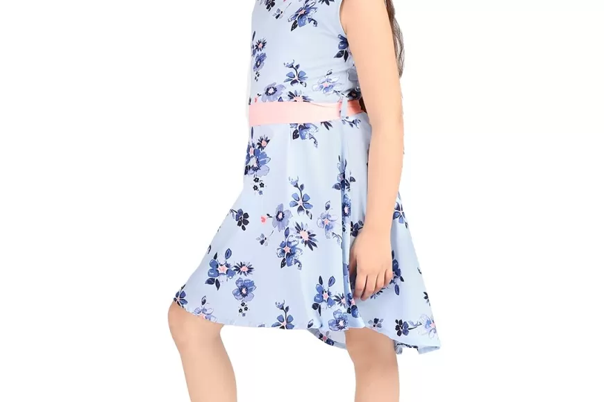 Up to 40% off on Girls' Dresses at FirstCry