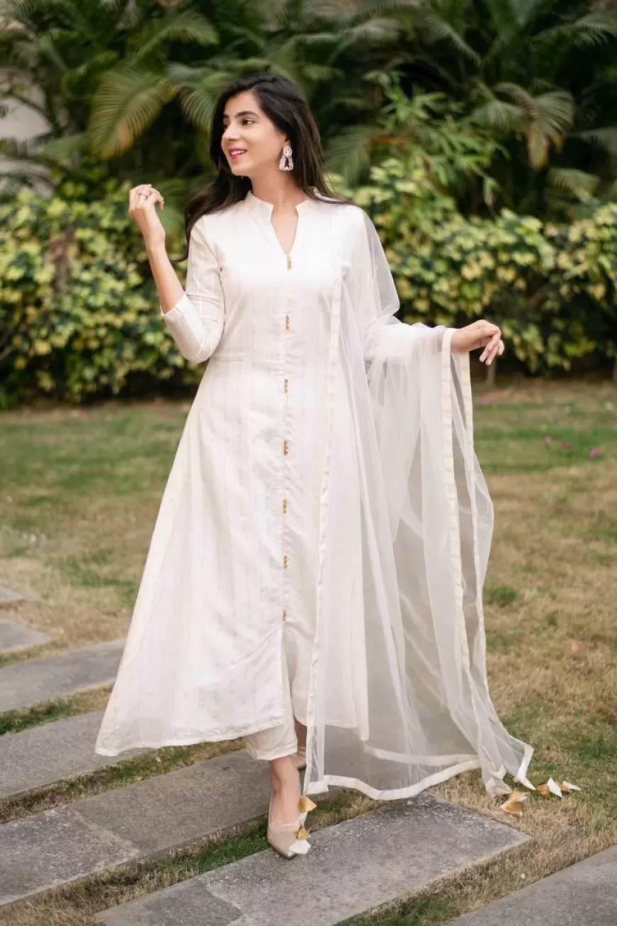 Up to 65% off on Inddus Kurtas for Women's at Myntra