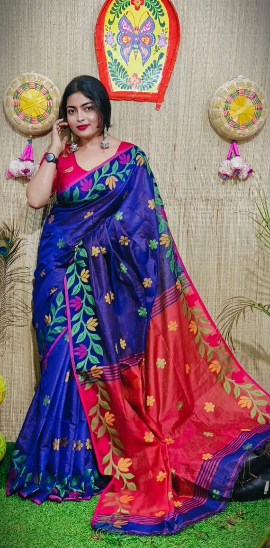 Up to 75% off on Handloom Sarees at Nykaa Fashion