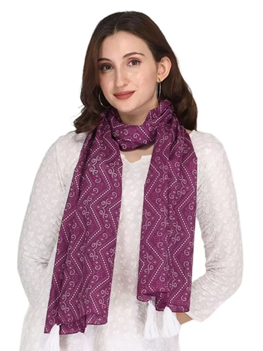 Up to 77% Off on Women's Stoles at Nykaa Fashion