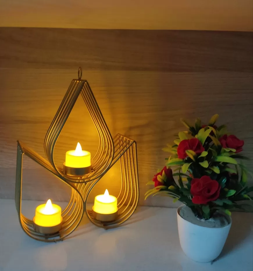 Up to 70% off on Tea Light Holders at Pepperfry