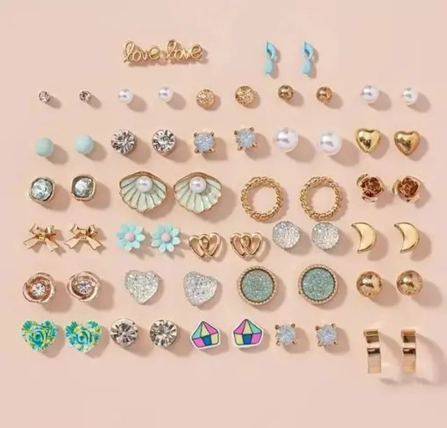 Up to 75% Off Stud Earrings Combos | Shop Online on Nykaa