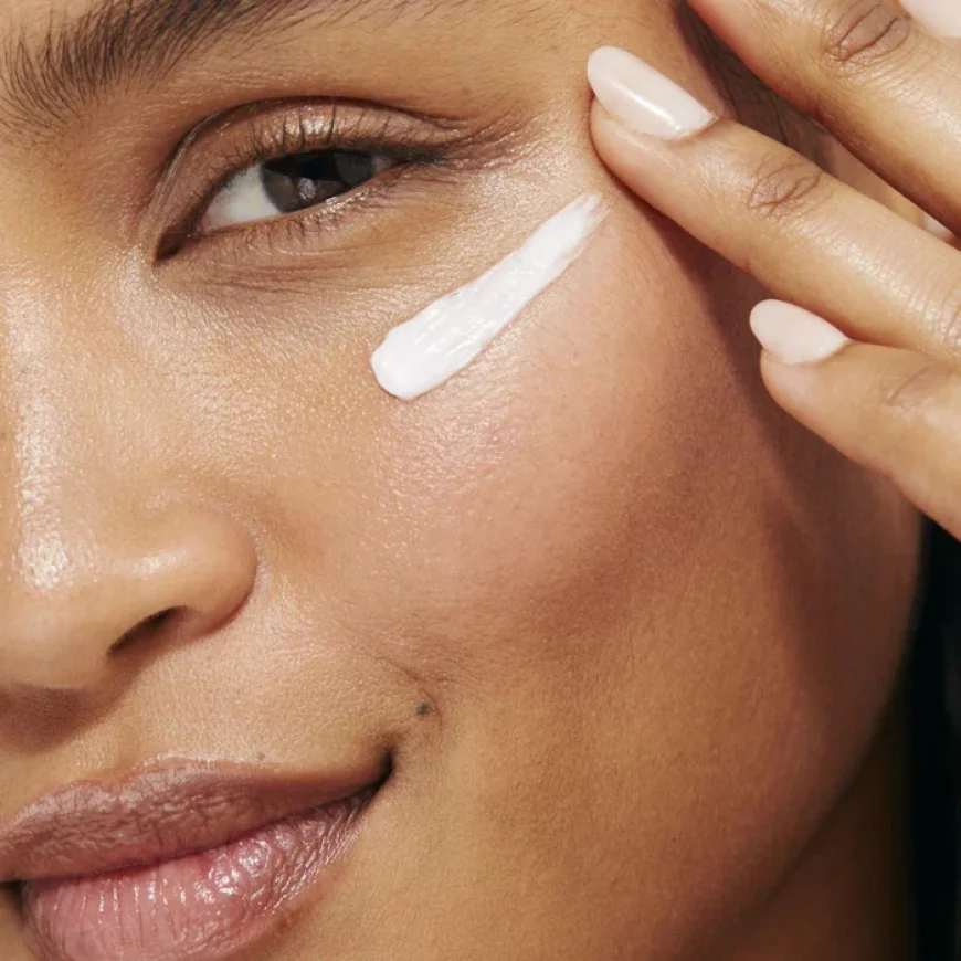 Up to 50% off on Eye Creams for Women | Myntra Sale