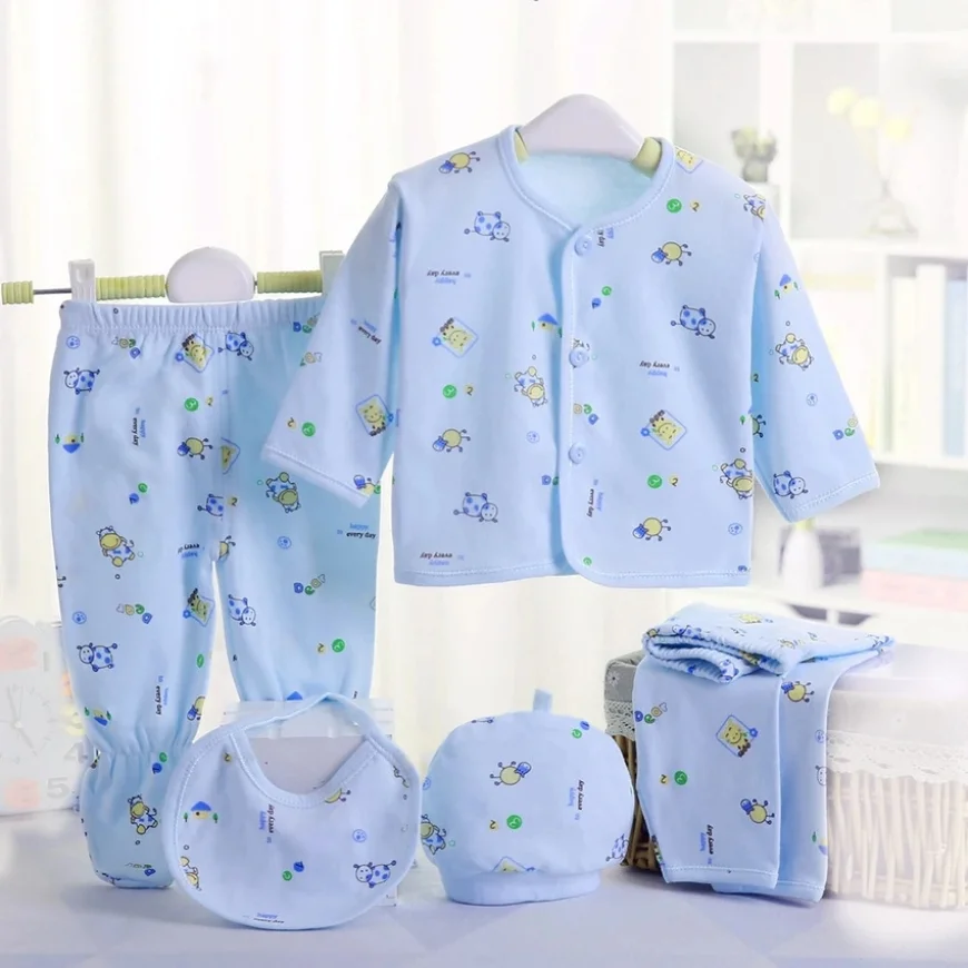 Up to 40% off on Born Baby Clothes | FirstCry Sale