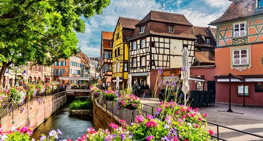 Explore Europe with Flights, Visa & 4-Star Hotels - FastTreck Travels | ₹281,495