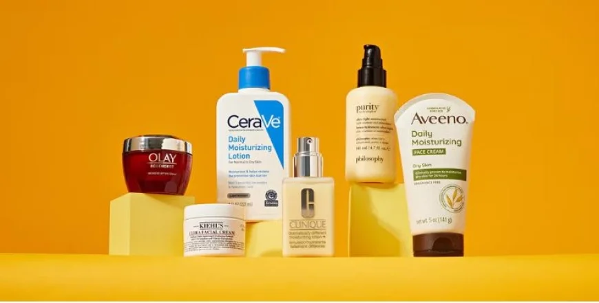 Up to 45% off on Face Moisturisers | Shop Now on Myntra