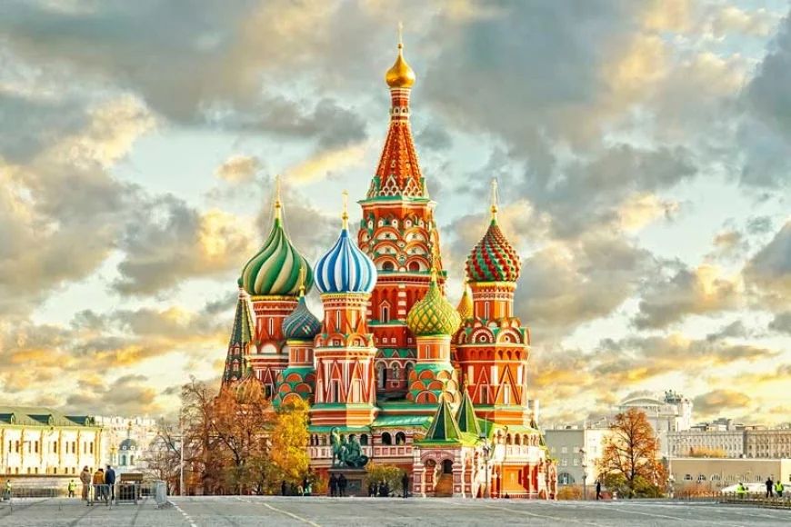 7 Nights / 8 Days Russia Tour from Delhi @ ₹1,14,995 | FastTreck Travels
