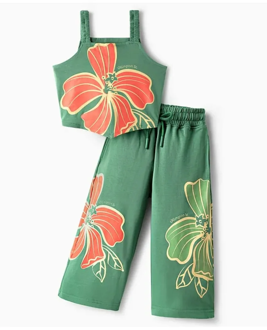 Up to 56% off Girls' Sets & Suits – Shop on FirstCry