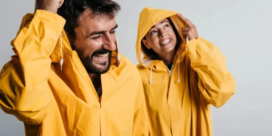 Up to 70% off on Raincoats | JioMart Monsoon Sale