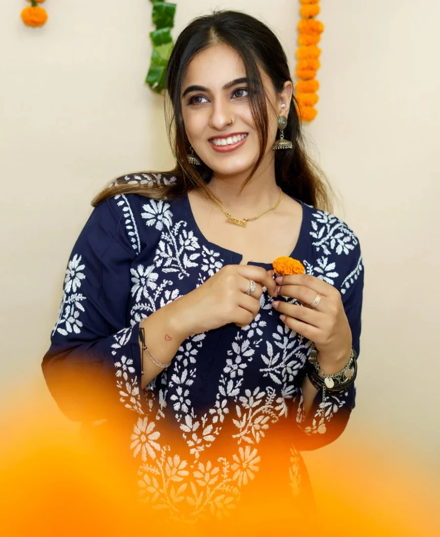 Chikankari Women Kurtis Starting from ₹150 on Meesho