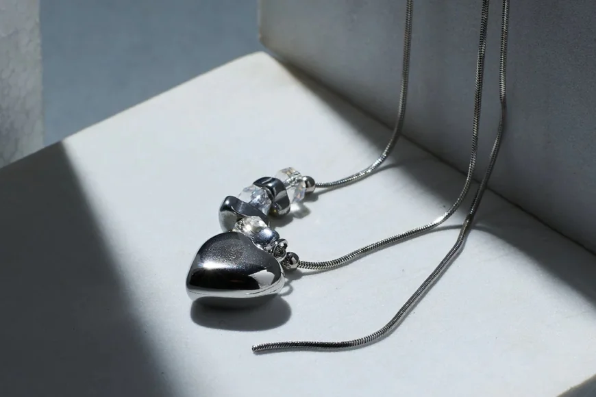 Up to 45% off on Silver Colour Jewellery | Shop Now on Salty