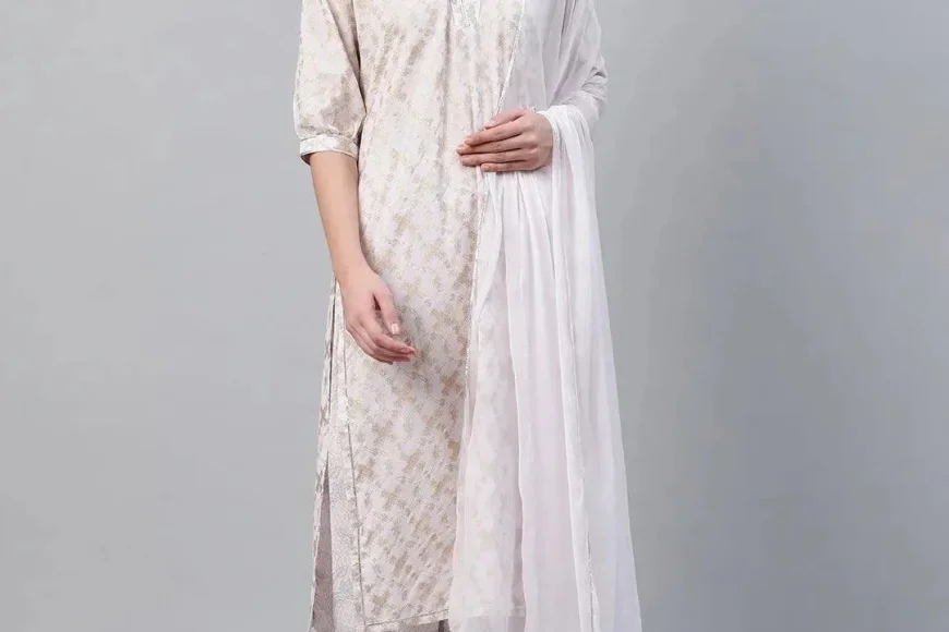 Up to 70% off on Patiala Suits – Shop now on Libas