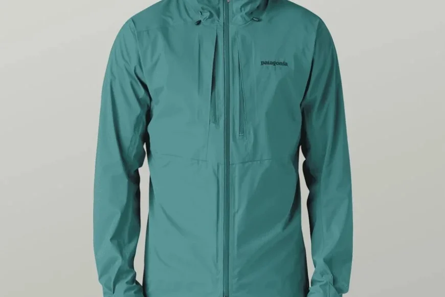 Up to 70% off on Men’s Rain Jackets – Shop Myntra