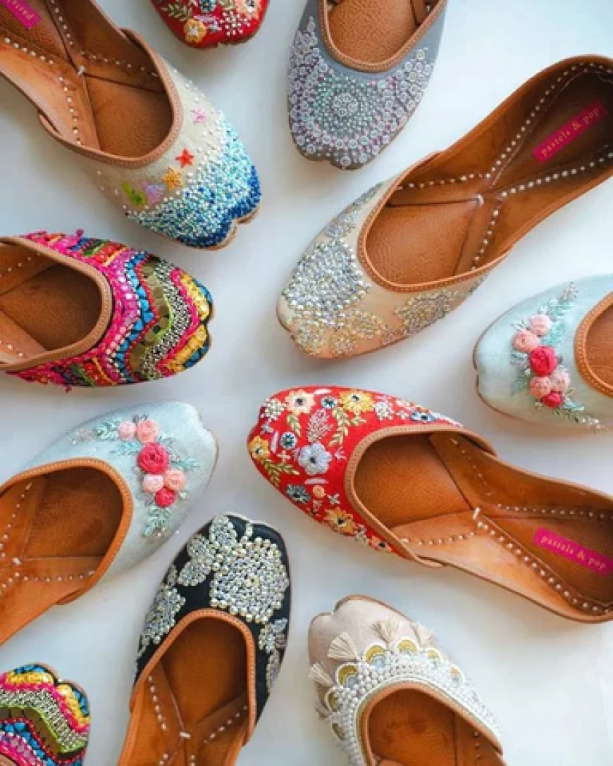 Up to 85% off on Women’s Ethnic Footwear | JioMart Sale