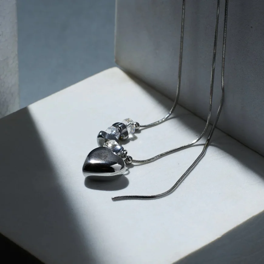 Up to 45% off on Silver Colour Jewellery | Shop Now on Salty