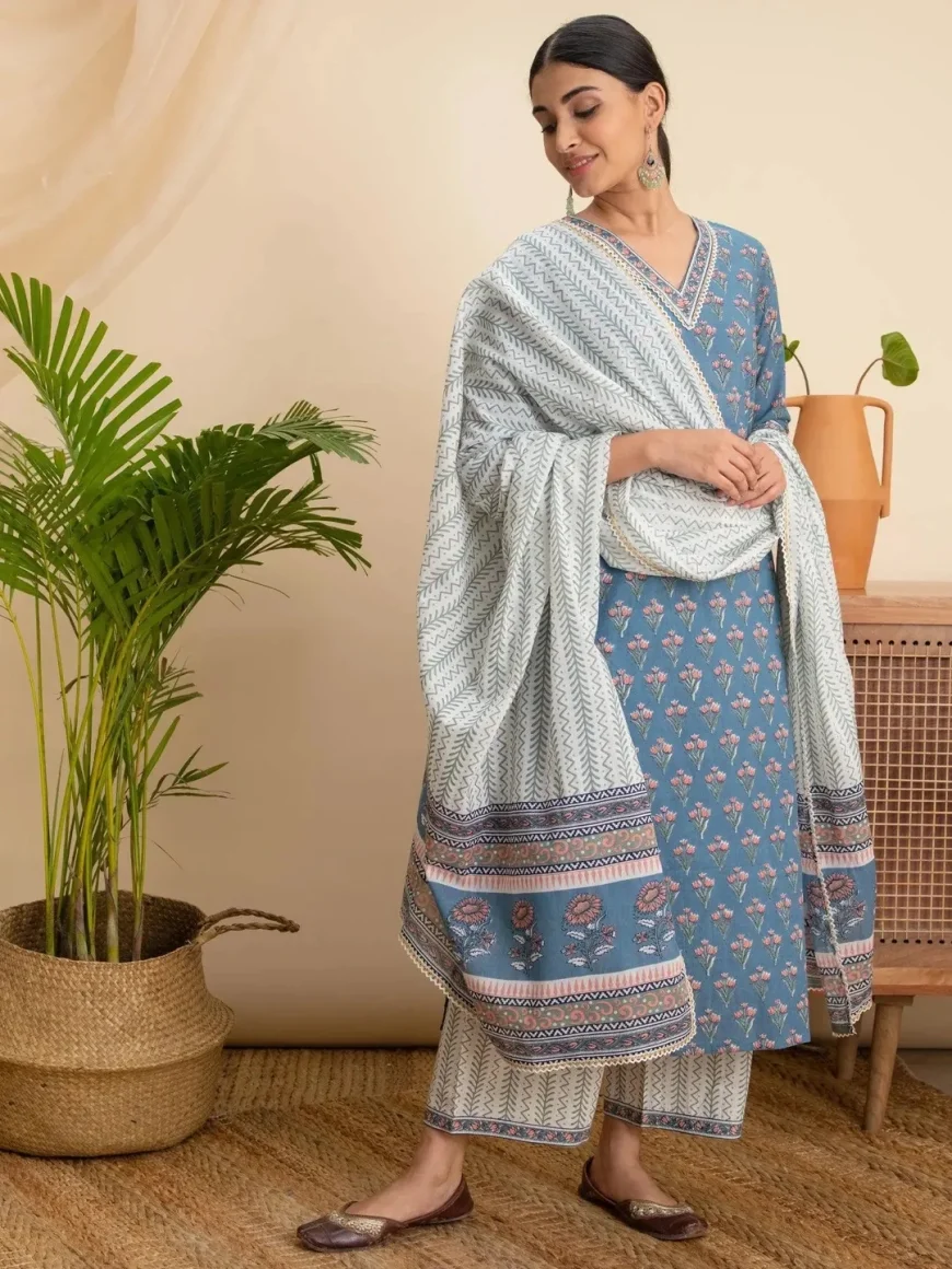 Up to 70% off on Printed Suits – Shop Now on Libas