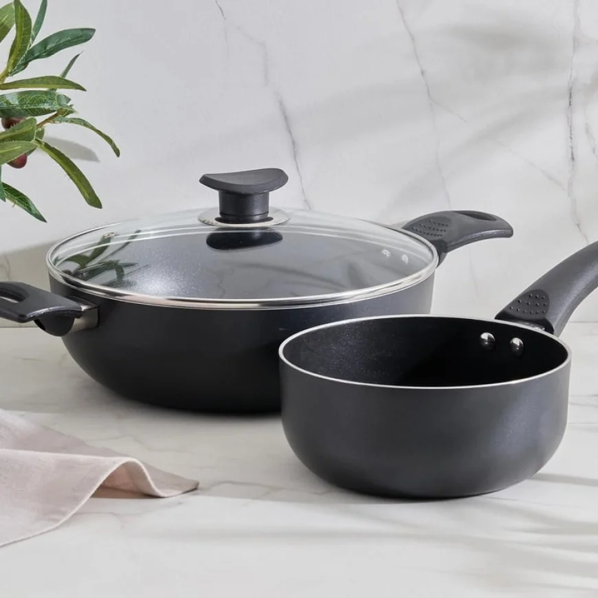 Up to 50% off Kadhai & Woks – shop now on HomeCentre