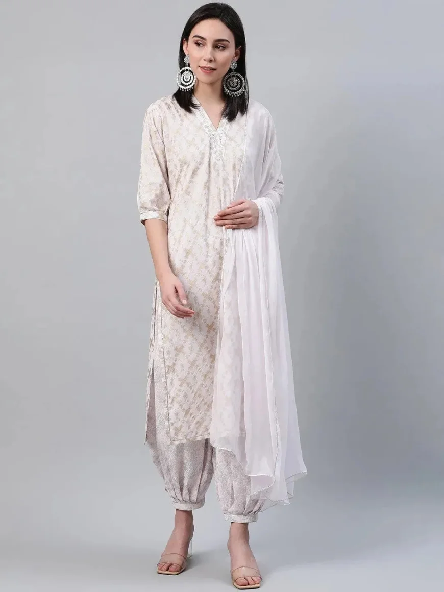 Up to 70% off on Patiala Suits – Shop now on Libas