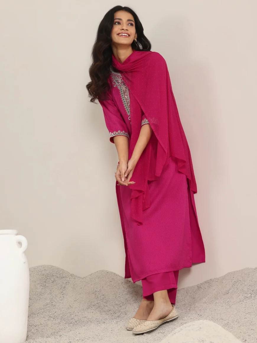 Up to 60% off Pink Silk Blend Suit with Dupatta | Libas
