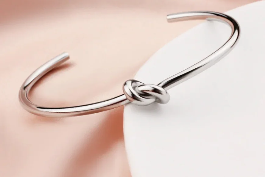 Subtle Knot Cuff Under ₹500 – Elegant Minimal Jewelry on Salty