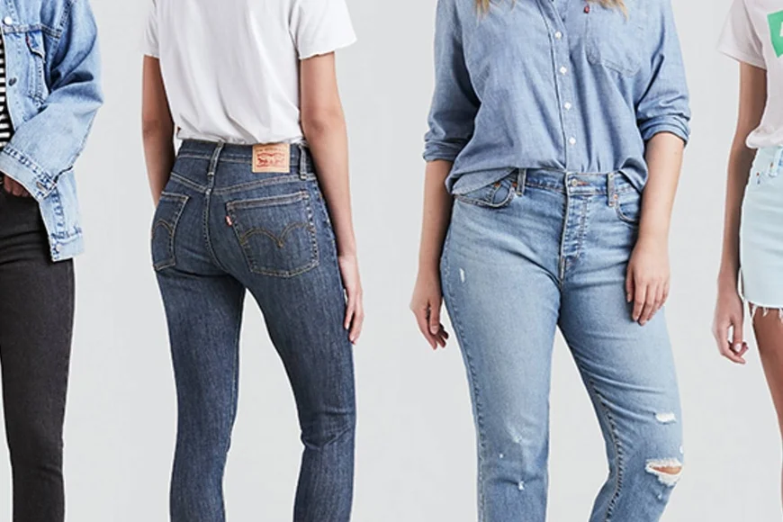 Up to 70% Off Levi’s Women’s Clothing on Ajio | Jeans, Tops & More