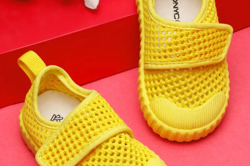 Kids’ Footwear Fiesta – Flat 70% OFF + Extra Deals on Hopscotch