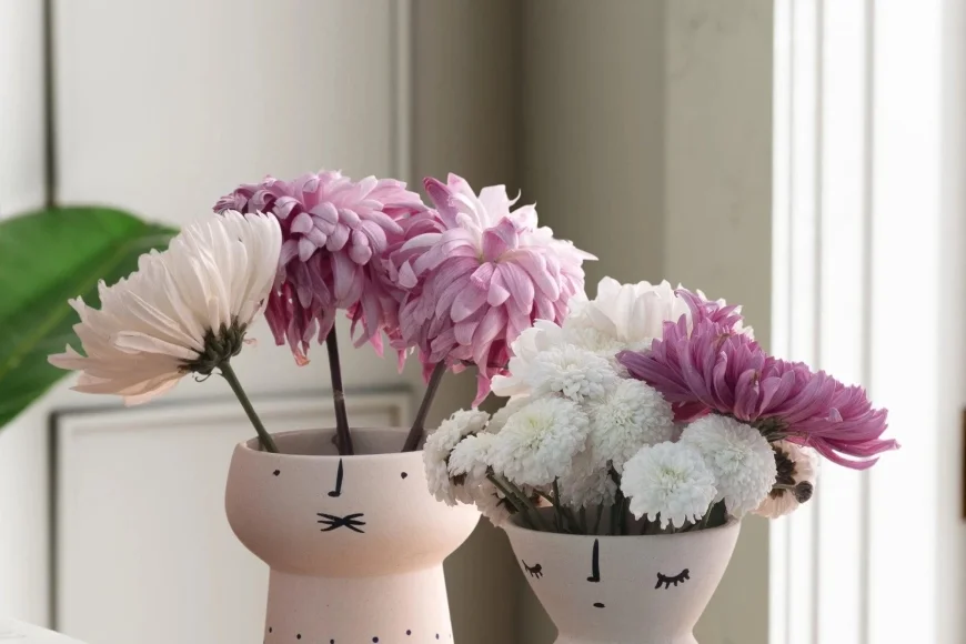 Flat 60% OFF on Ceramic Figurines & Vases – Shop Now at Pepperfry
