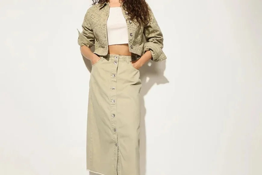 45% Off Women’s Skirts – Best Prices Only on AJIO